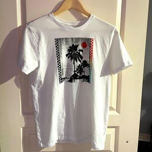 Old navy men’s tee